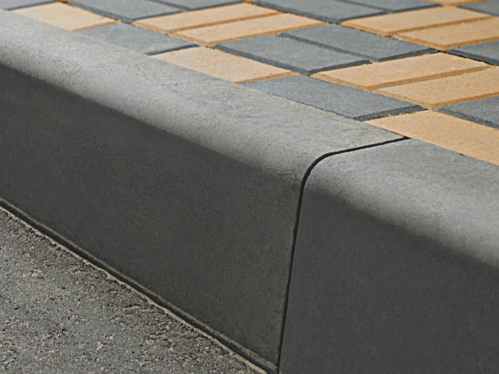 Продажа дорожного бордюра в Бокситогорске