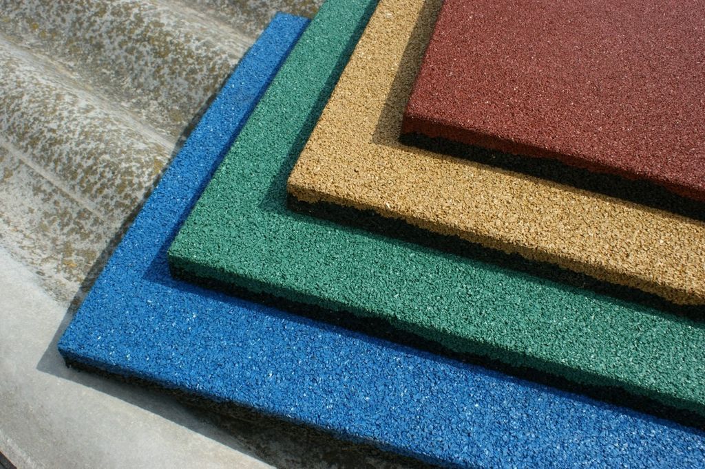 Продажа резиновой тротуарной плитки в Бокситогорске